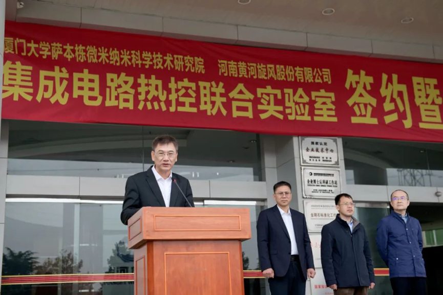 1731812531374304.png 3.png