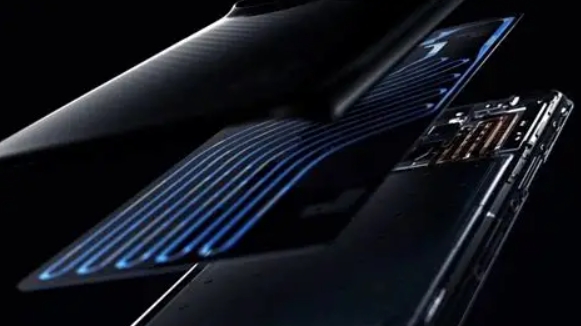 華為、OPPO入局！手機廠商探索主動散熱