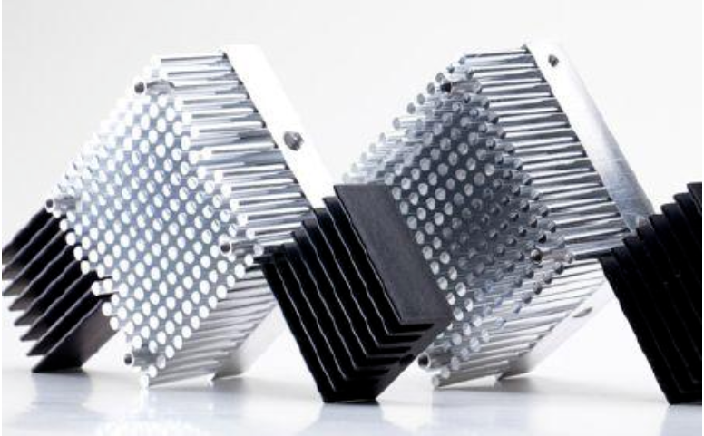 熱沉材料黑科技揭秘，第四代金剛石材料到底有多能打？