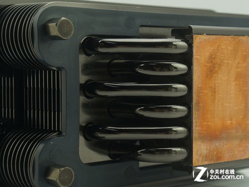 散熱器銅底設計