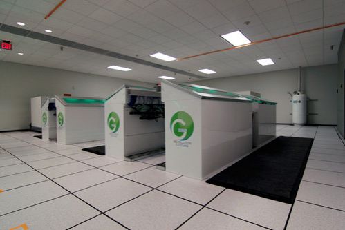 礦物油冷卻服務器