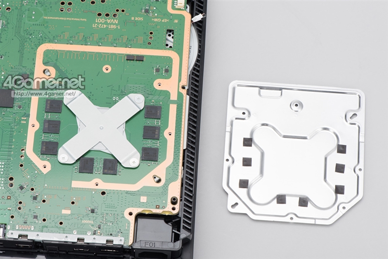 PS4 Pro主機拆解：散熱系統嘆為觀止