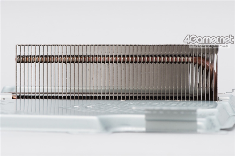 PS4 Pro主機拆解：散熱系統嘆為觀止