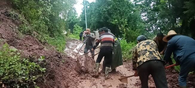 白路1.jpg 白路1.jpg